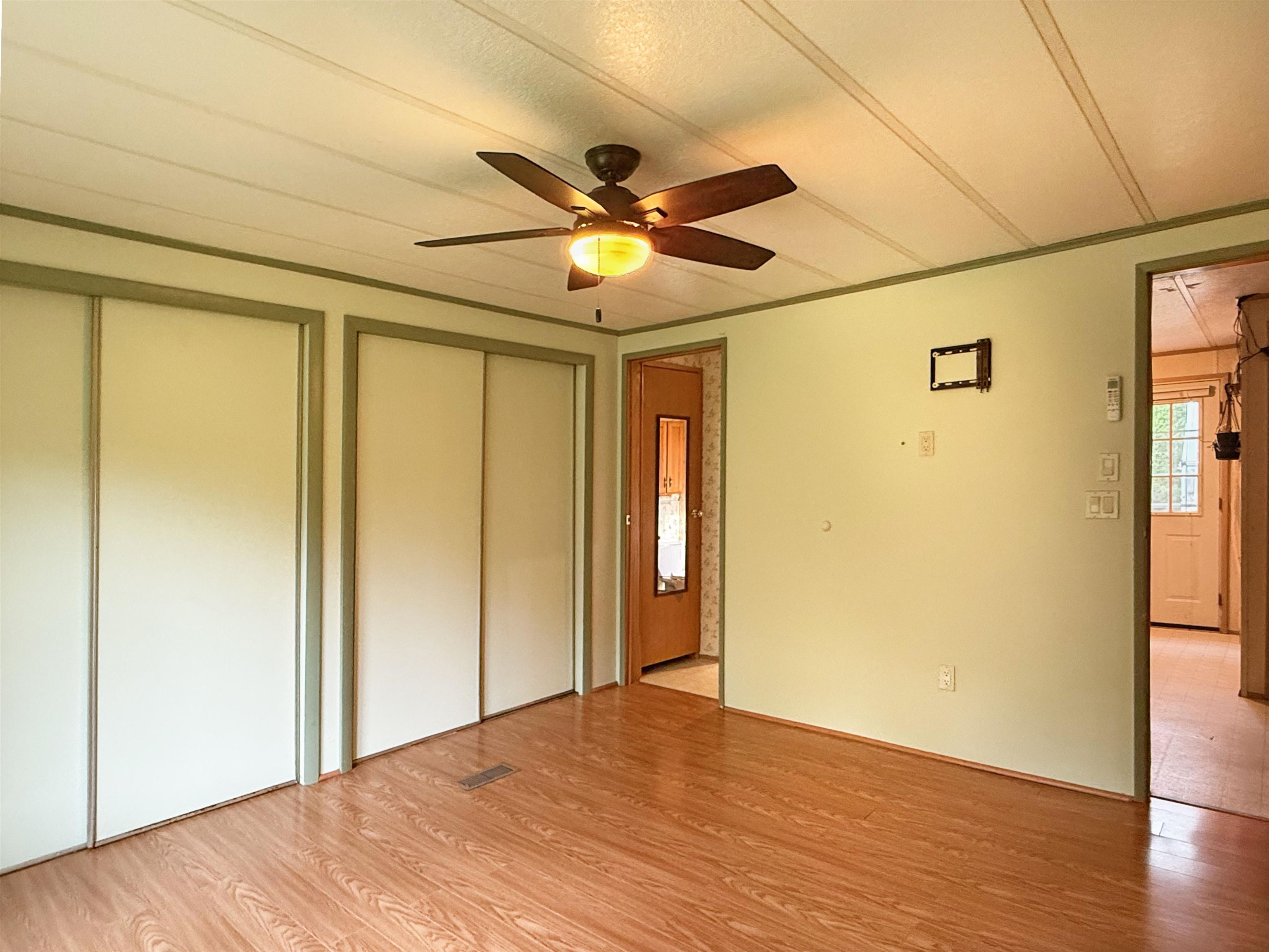 2475 Town Line Road Bridport, VT 05734 - Photo 12 of 27