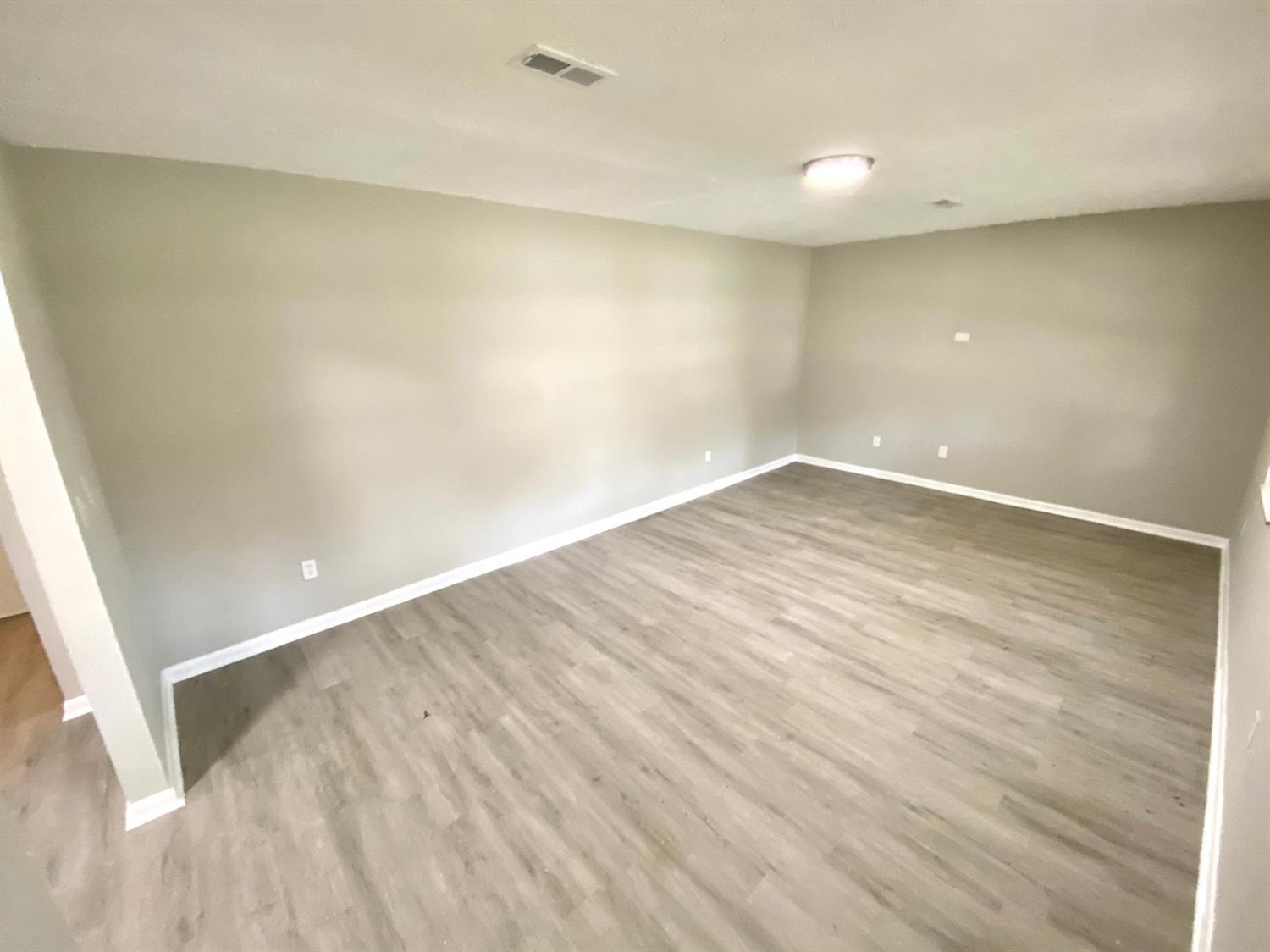 4415 Todd Road Franklin, OH 45005 - Photo 12 of 50 Gallery Image 12