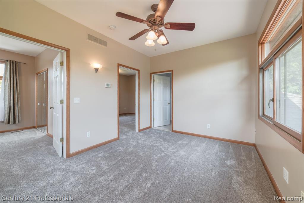 8763 Ellis Road Clarkston, MI 48348 - Photo 37 of 52