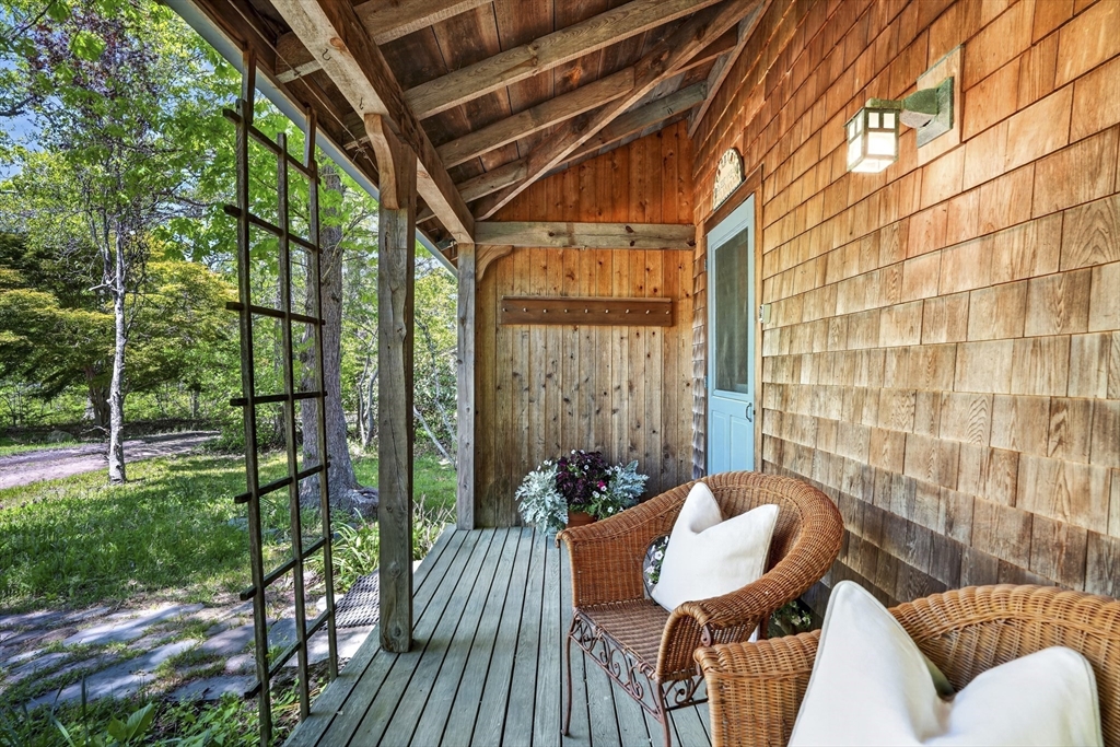 4 Rock Pond Road West Tisbury, MA 02568 - Photo 2 of 31