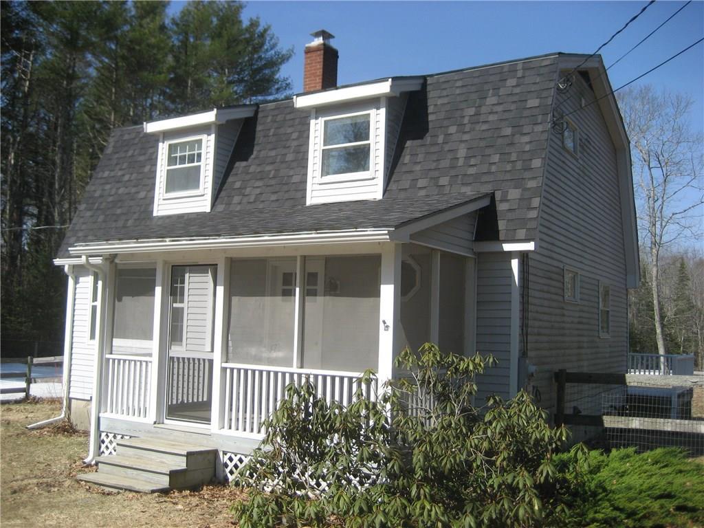 380 Genthner Road Waldoboro, ME 04572 - Photo 6 of 35 Exterior front (with screened porch)