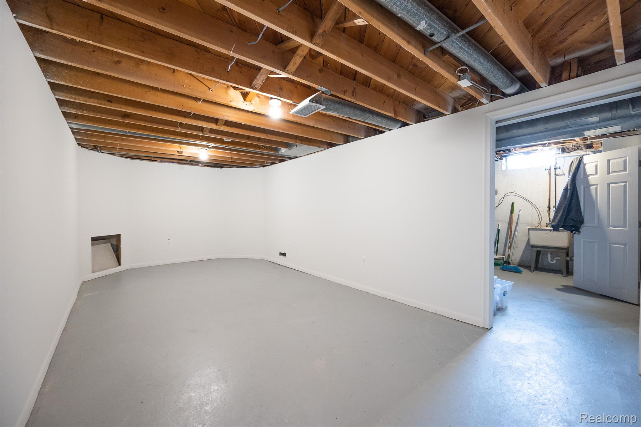 8322 Busch Street Center Line, MI 48015 - Photo 25 of 31 Gallery Image 25