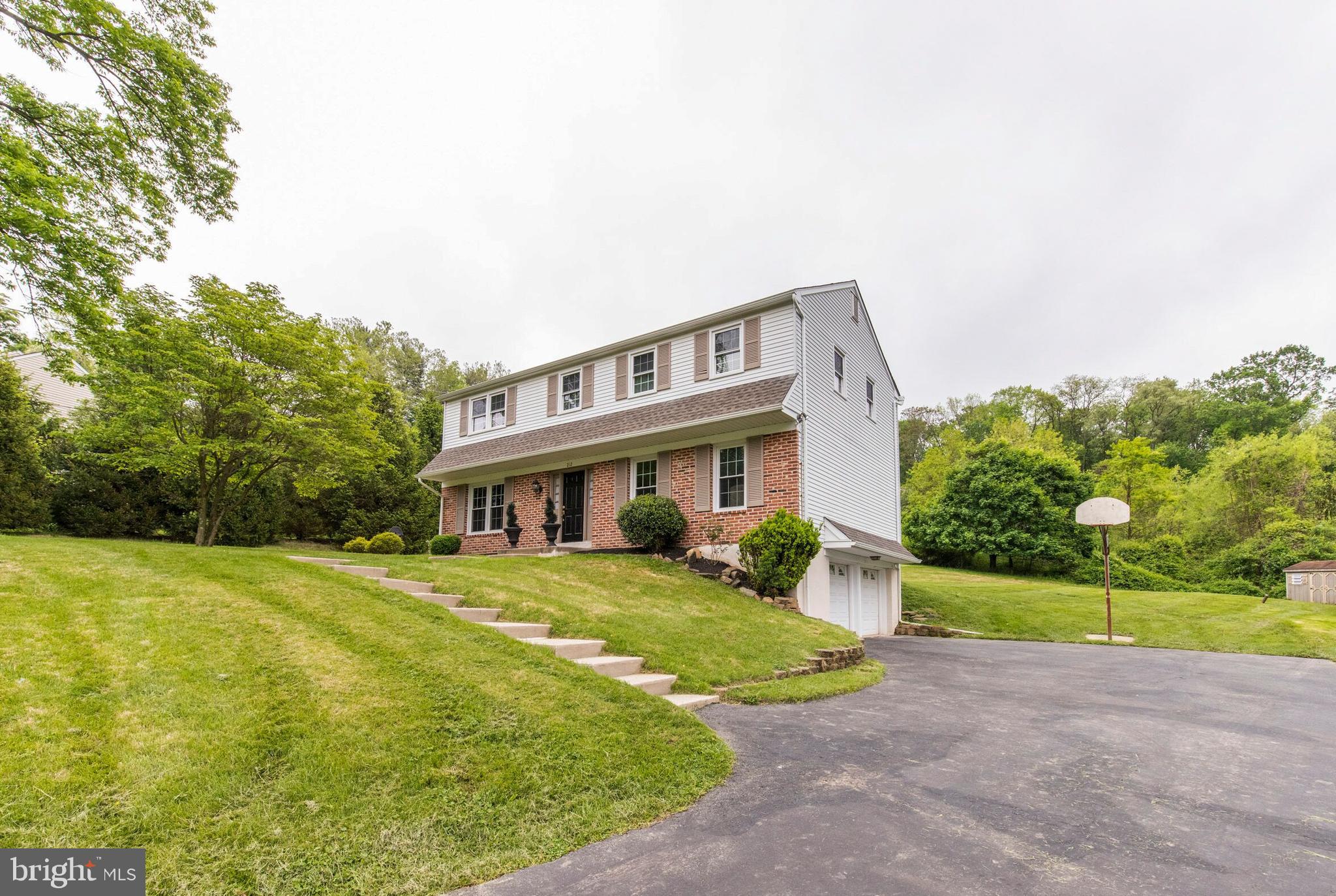 212 Glen Riddle Road Media, PA 19063 - Photo 2 of 36 Side Exterior