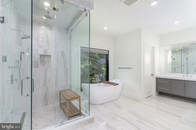 $4,200,000 | 1446 Woodacre Drive, McLean, VA 22101