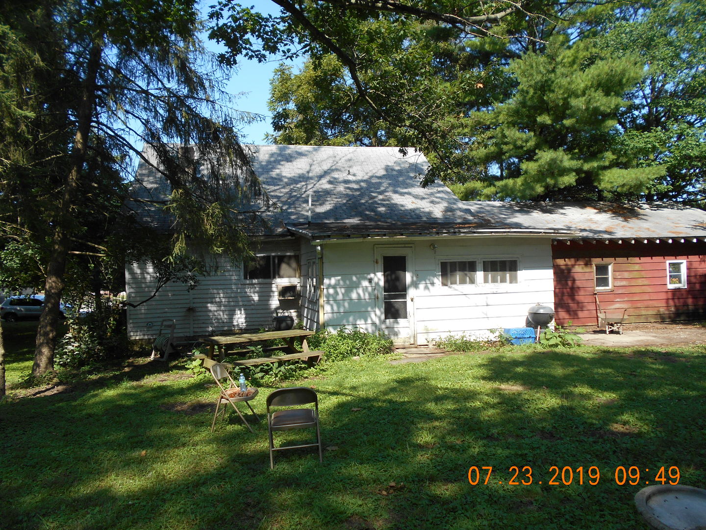 208 North 1st Street Ridge Farm, IL 61870 - Photo 6 of 23 a view of a house with a yard porch and sitting area