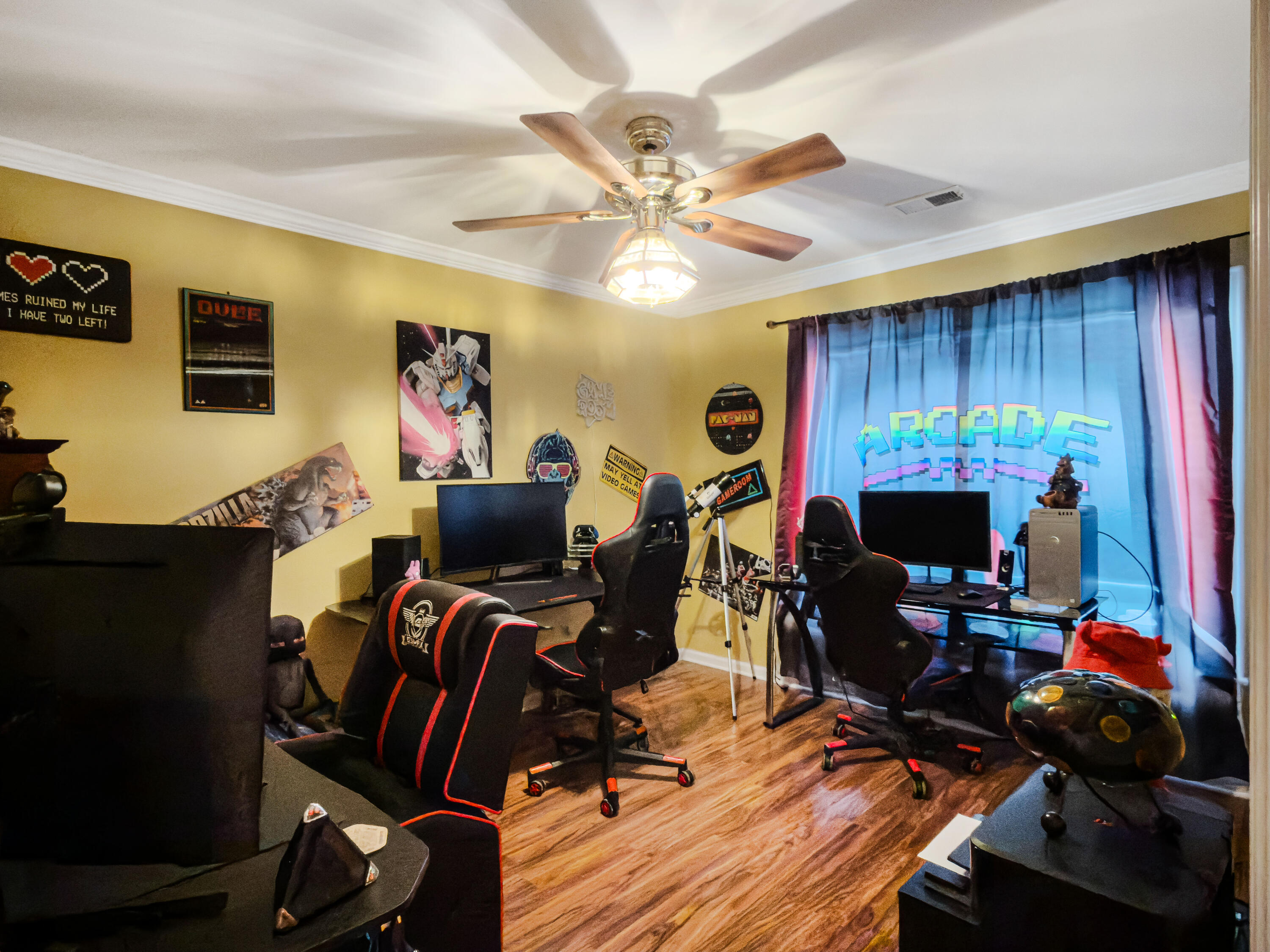 408 Lakewind Drive Moncks Corner, SC 29461 - Photo 12 of 33 Photo Jan 29 2026, 11 12 23 AM