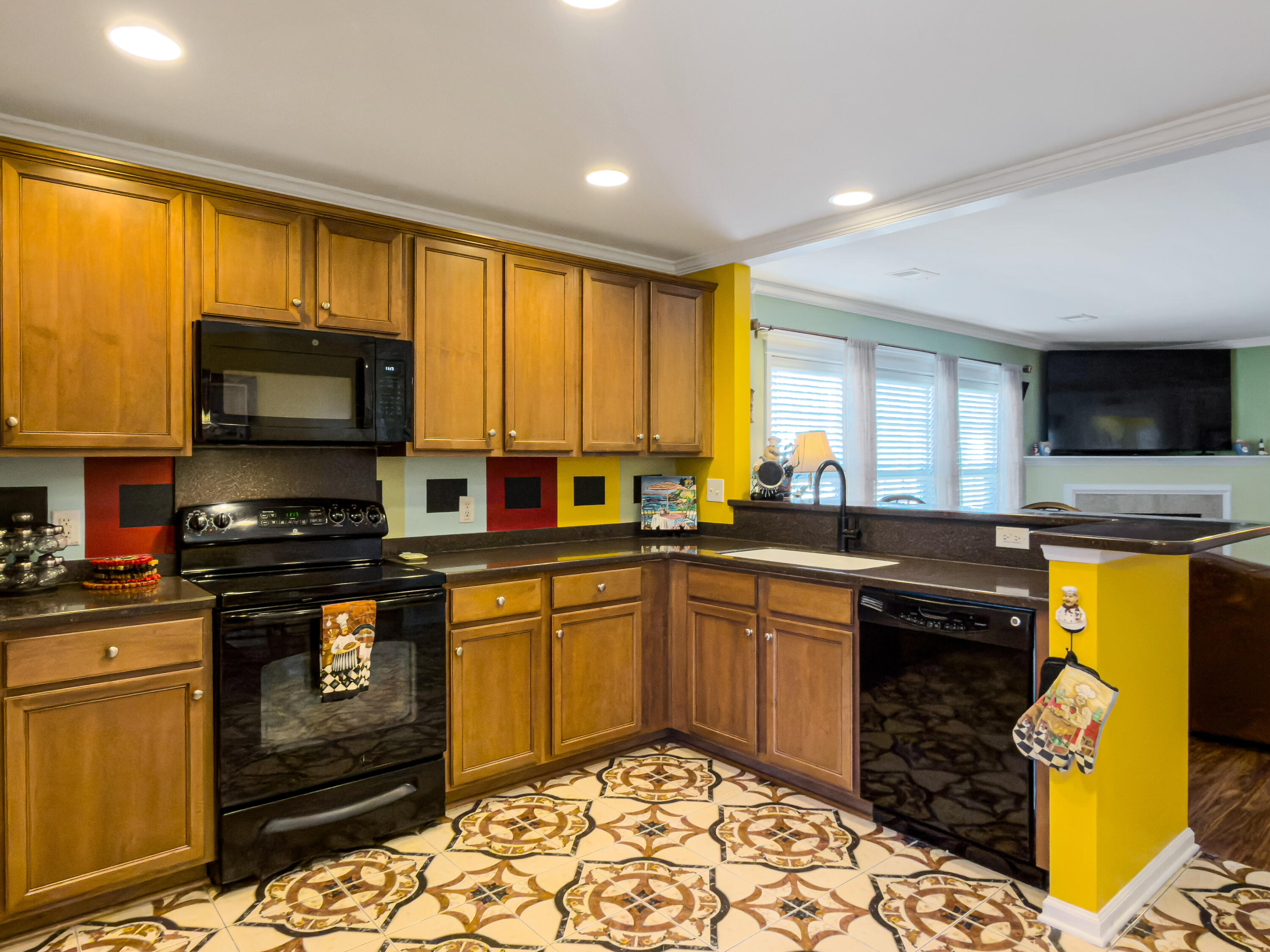 408 Lakewind Drive Moncks Corner, SC 29461 - Photo 26 of 33 Photo Jan 29 2026, 11 17 02 AM