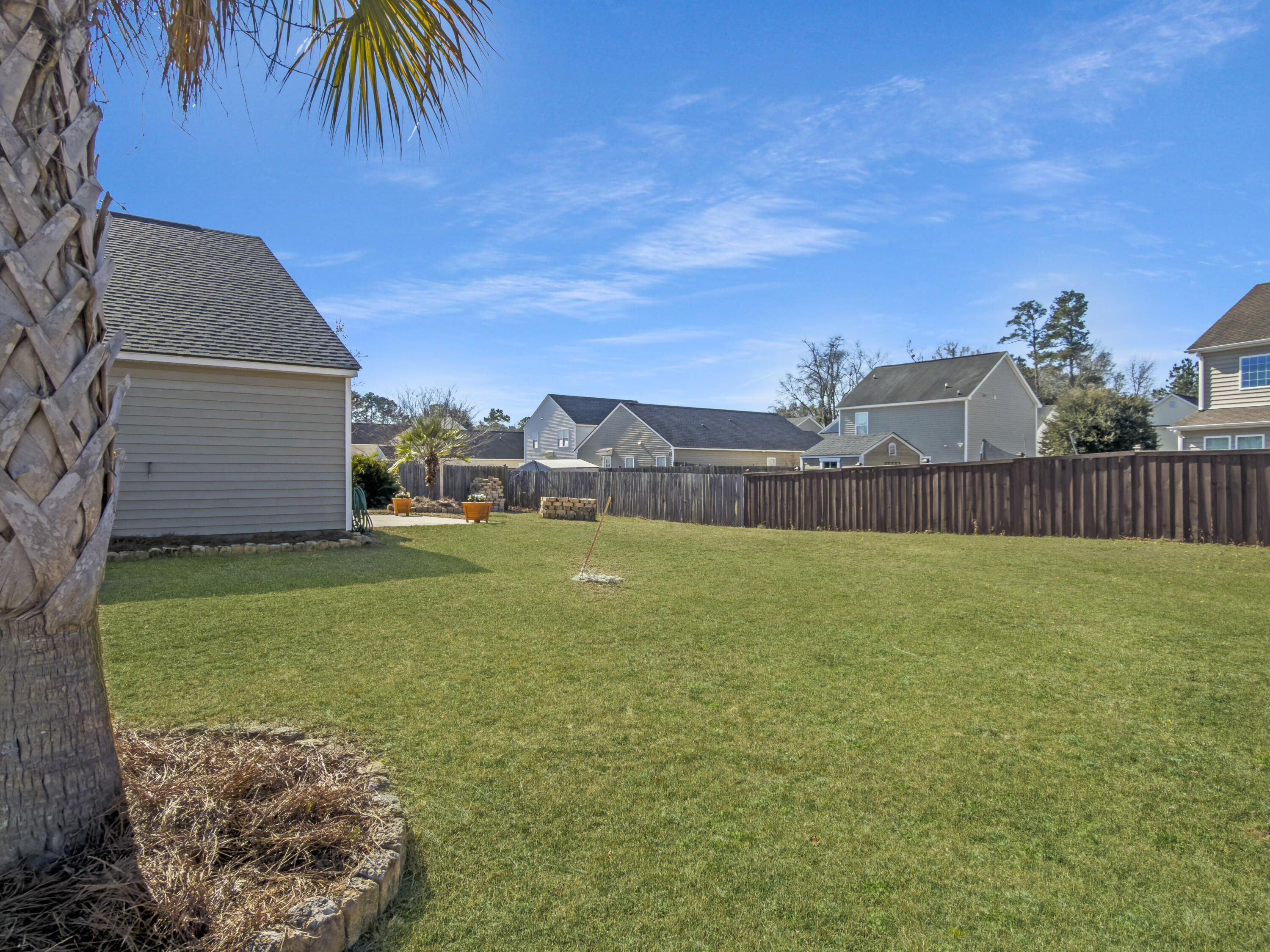 408 Lakewind Drive Moncks Corner, SC 29461 - Photo 5 of 33 IMG_9337