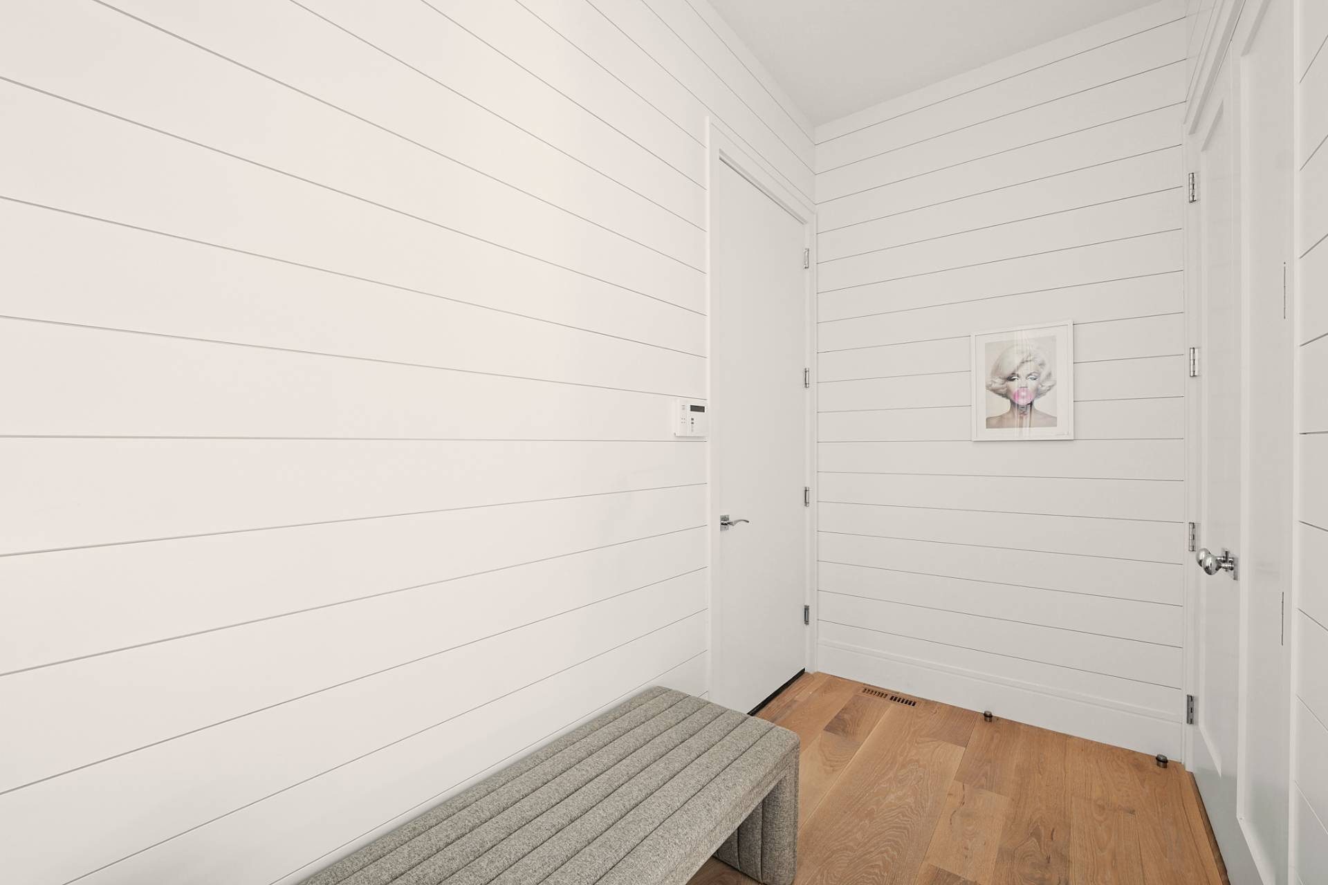 780 Sagg Road Sagaponack, NY 11962 - Photo 45 of 47 a bathroom with a bathtub