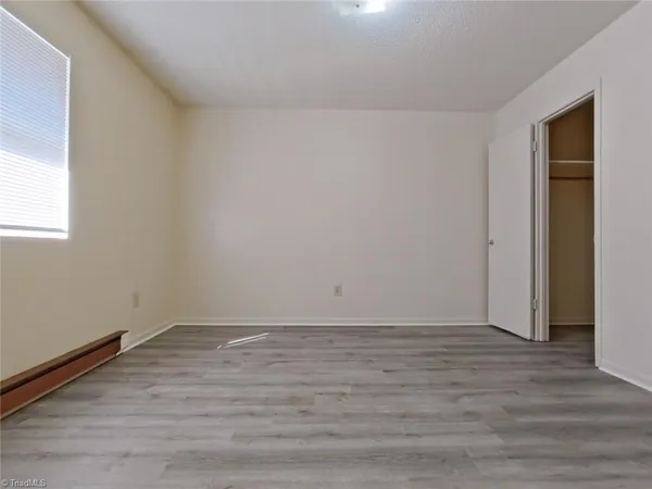 $850 | 727 South Scientific Street, High Point, NC 27260