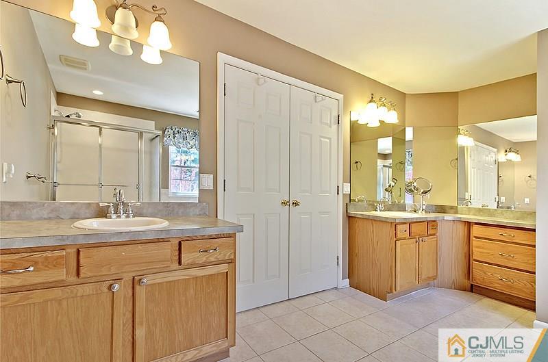 60 Rue Chagall Somerset, NJ 08873 - Photo 22 of 25 Gallery Image 22