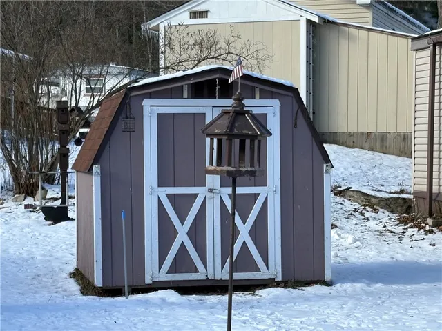 $35,000 | 94 Willow Circle, Campbell, NY 14870