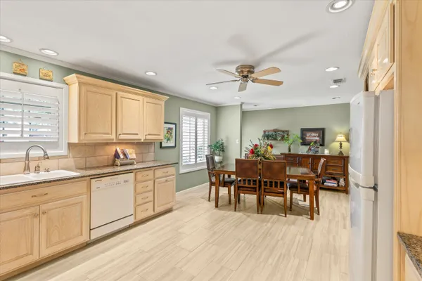 $250,000 | 104 Beech Circle, Levelland, TX 79336