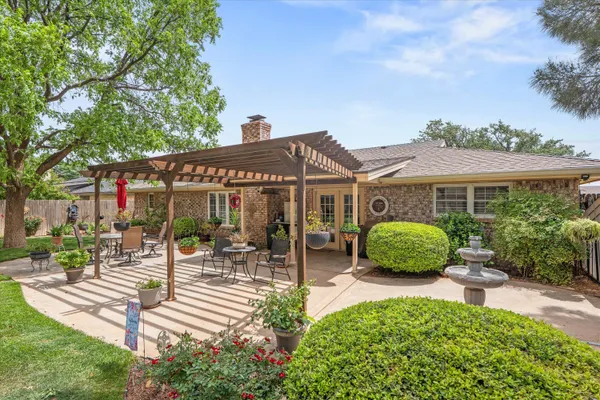 $250,000 | 104 Beech Circle, Levelland, TX 79336