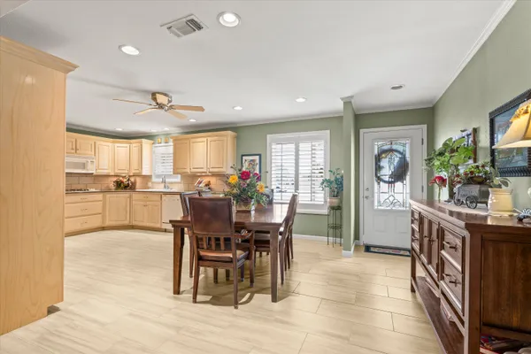 $250,000 | 104 Beech Circle, Levelland, TX 79336