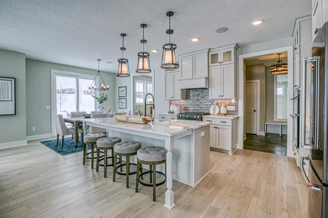 $5,950 | 9733 8th Street North, Lake Elmo, MN 55042