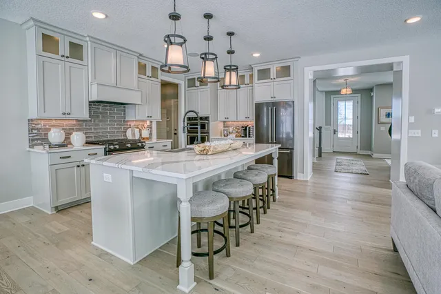 $5,950 | 9733 8th Street North, Lake Elmo, MN 55042