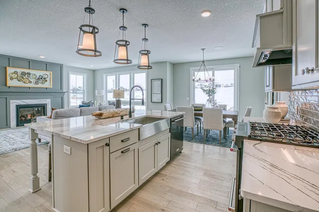 $6,900 | 9733 8th Street North, Lake Elmo, MN 55042