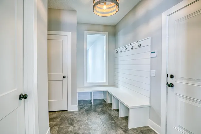 $6,900 | 9733 8th Street North, Lake Elmo, MN 55042