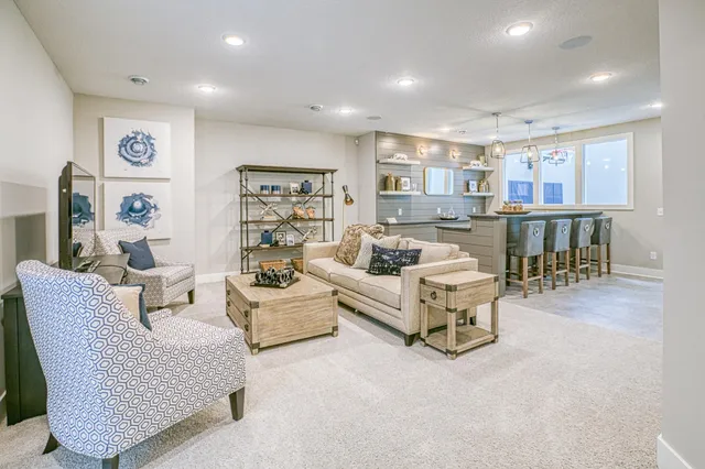 $6,900 | 9733 8th Street North, Lake Elmo, MN 55042