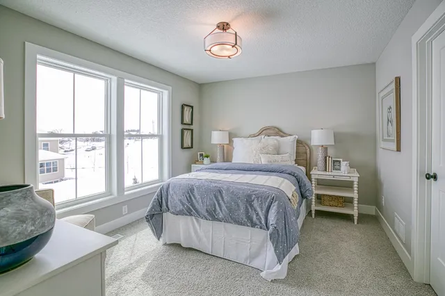 $5,950 | 9733 8th Street North, Lake Elmo, MN 55042