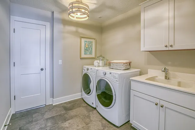 $6,900 | 9733 8th Street North, Lake Elmo, MN 55042