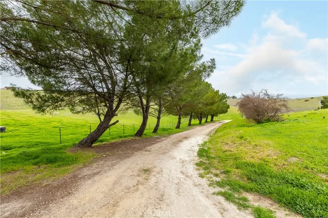 $849,000 | 3505 Landmark Place, Paso Robles, CA 93446