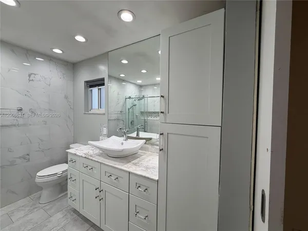$3,500 | 3159 West 73rd Place, Hialeah, FL 33018