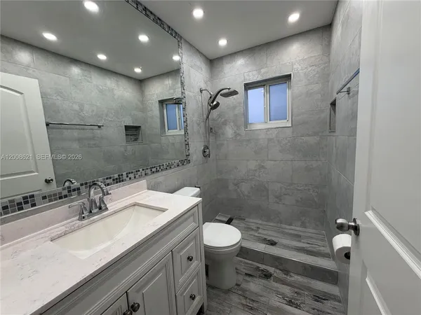 $3,500 | 3159 West 73rd Place, Hialeah, FL 33018