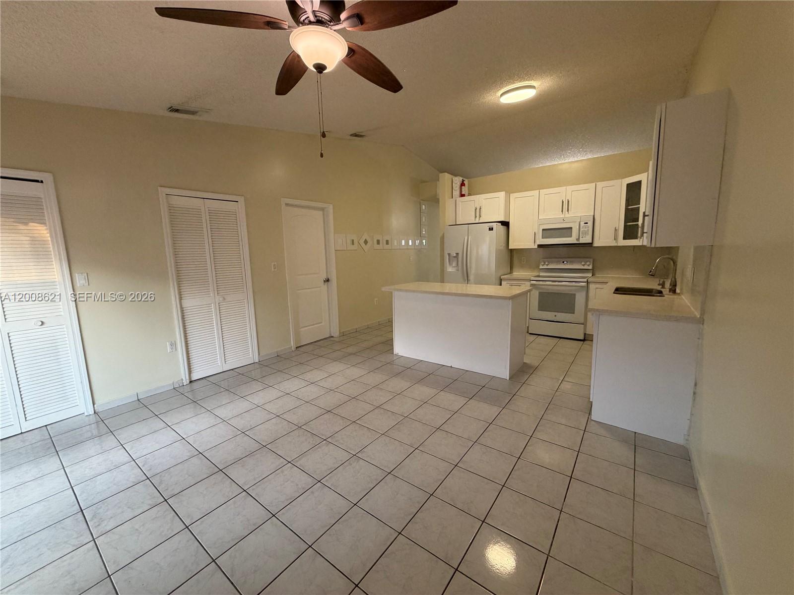 3159 West 73rd Place Hialeah, FL 33018 - Photo 17 of 43