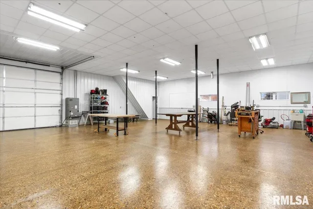 $149,000 | 117 West Main Street, Pleasant Plains, IL 62677