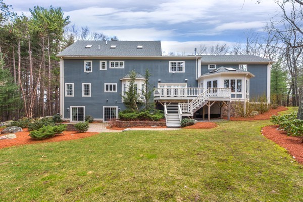 72 Shade Street Lexington, MA 02421 - Photo 15 of 19