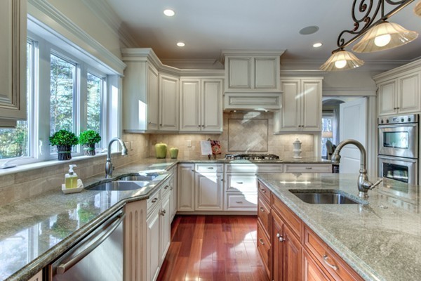 72 Shade Street Lexington, MA 02421 - Photo 5 of 19