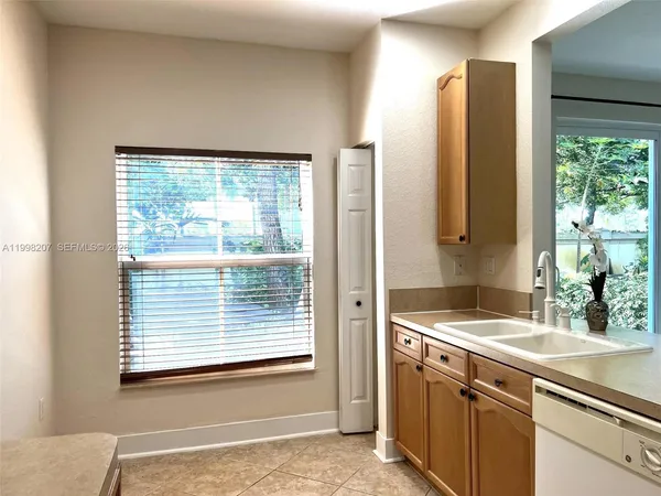 $349,000 | 3377 Merrick Lane, Unit 707, Margate, FL 33063