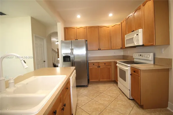 $349,000 | 3377 Merrick Lane, Unit 707, Margate, FL 33063