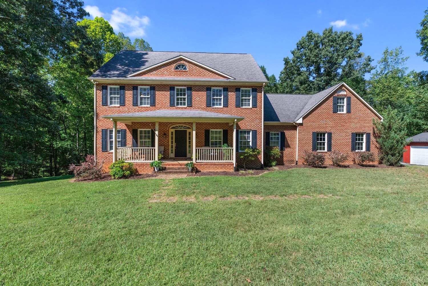 1827 Krantz Corner Road Bedford, VA 24523 - Photo 2 of 78 Gallery Image 2