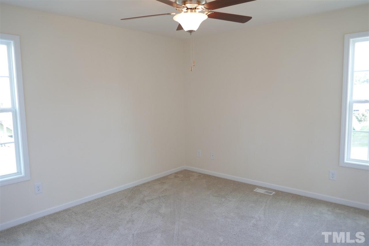7125 Spanglers Spring Way Raleigh, NC 27610 - Photo 13 of 20