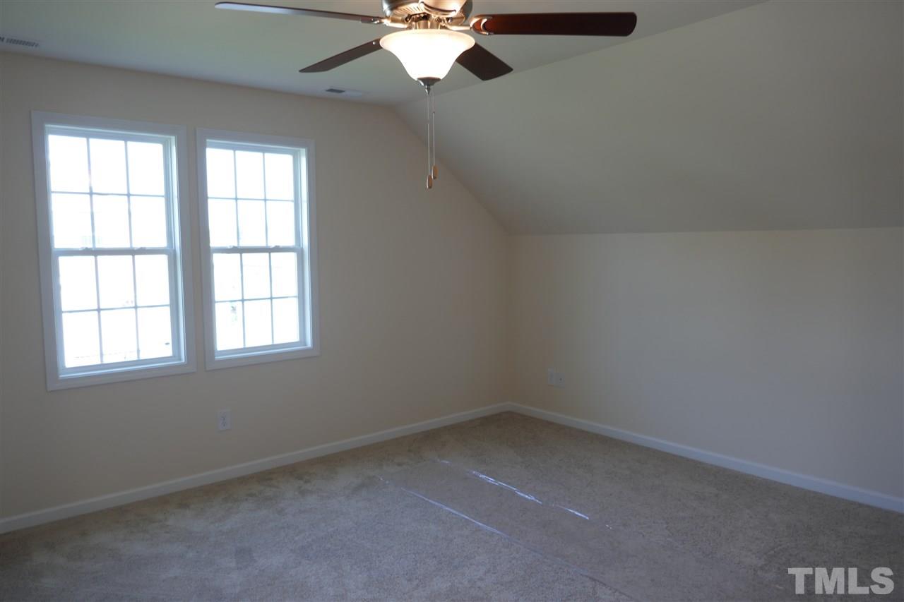 7125 Spanglers Spring Way Raleigh, NC 27610 - Photo 17 of 20