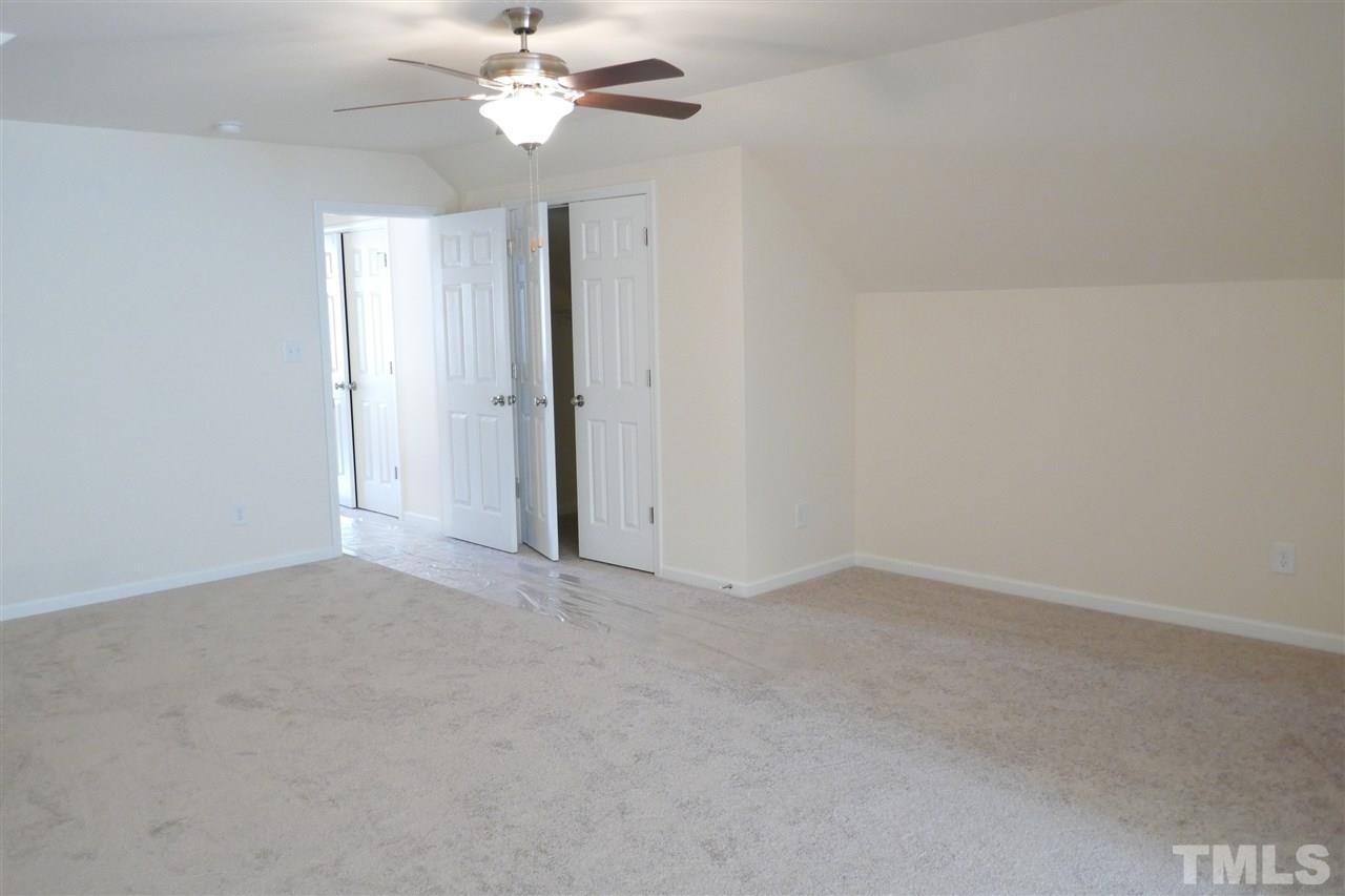 7125 Spanglers Spring Way Raleigh, NC 27610 - Photo 19 of 20