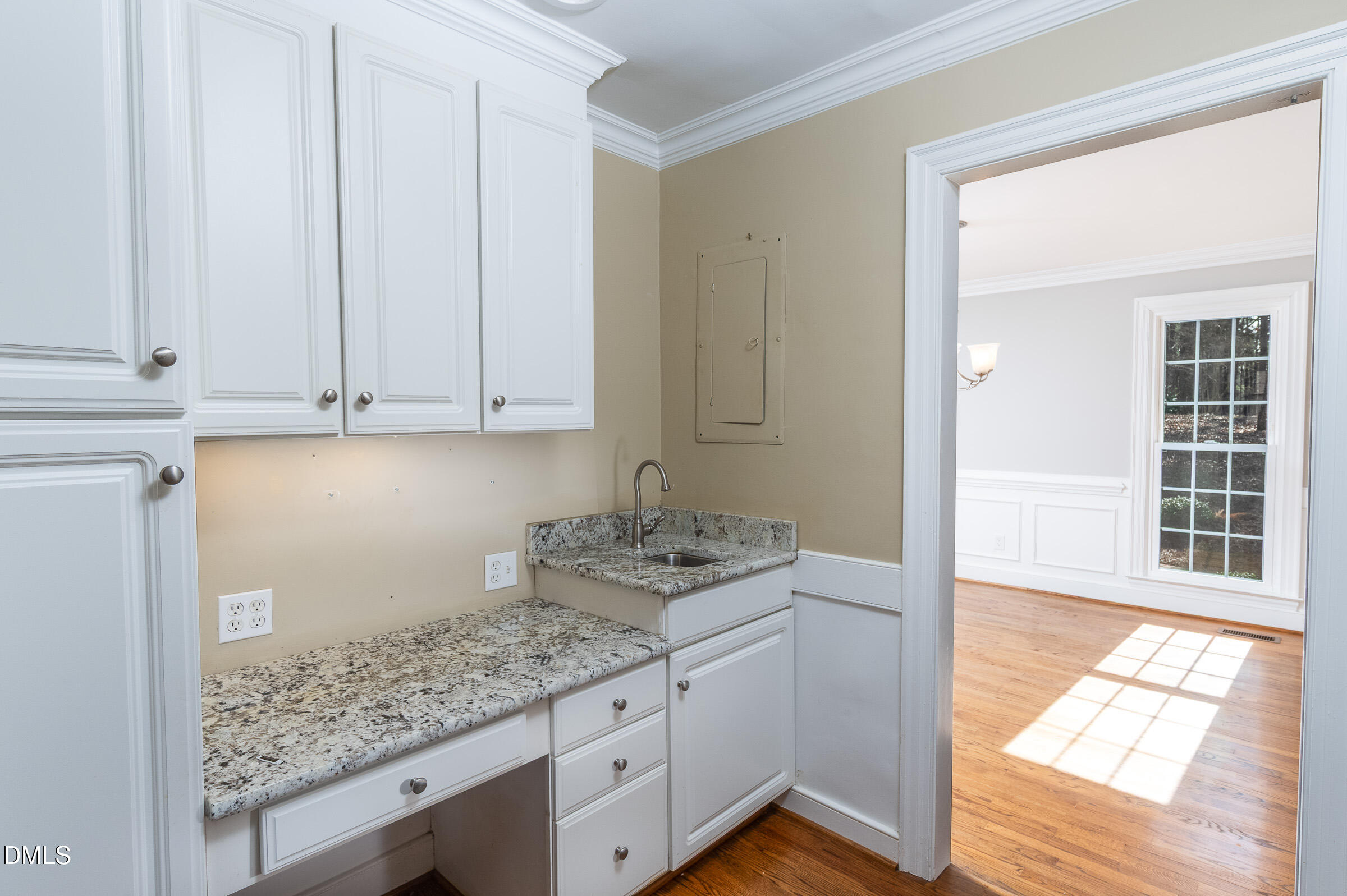 716 Lanham Place Raleigh, NC 27615 - Photo 11 of 27 9