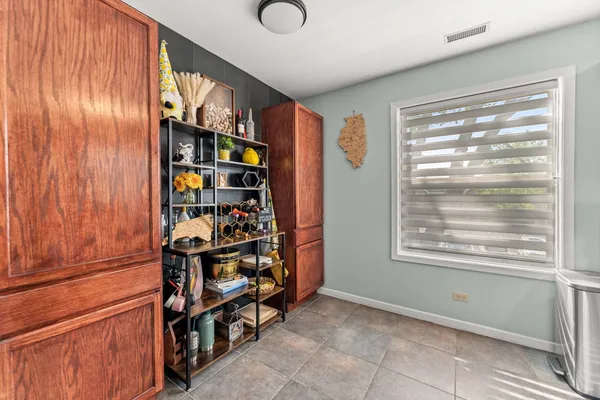 $249,900 | 1332 McDowell Road, Unit 201, Naperville, IL 60563