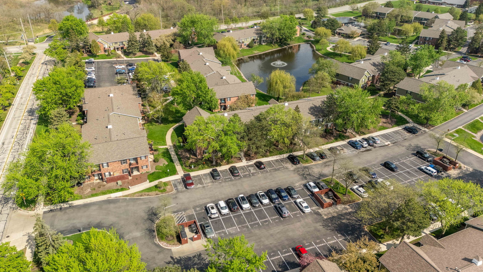 1332 McDowell Road, Unit 201 Naperville, IL 60563 - Photo 24 of 25