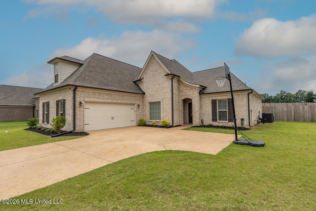 2407 Scott Mdws Lane Hernando, MS 38632 - Photo 3 of 39 ScottsMeadow-58-Edit-40