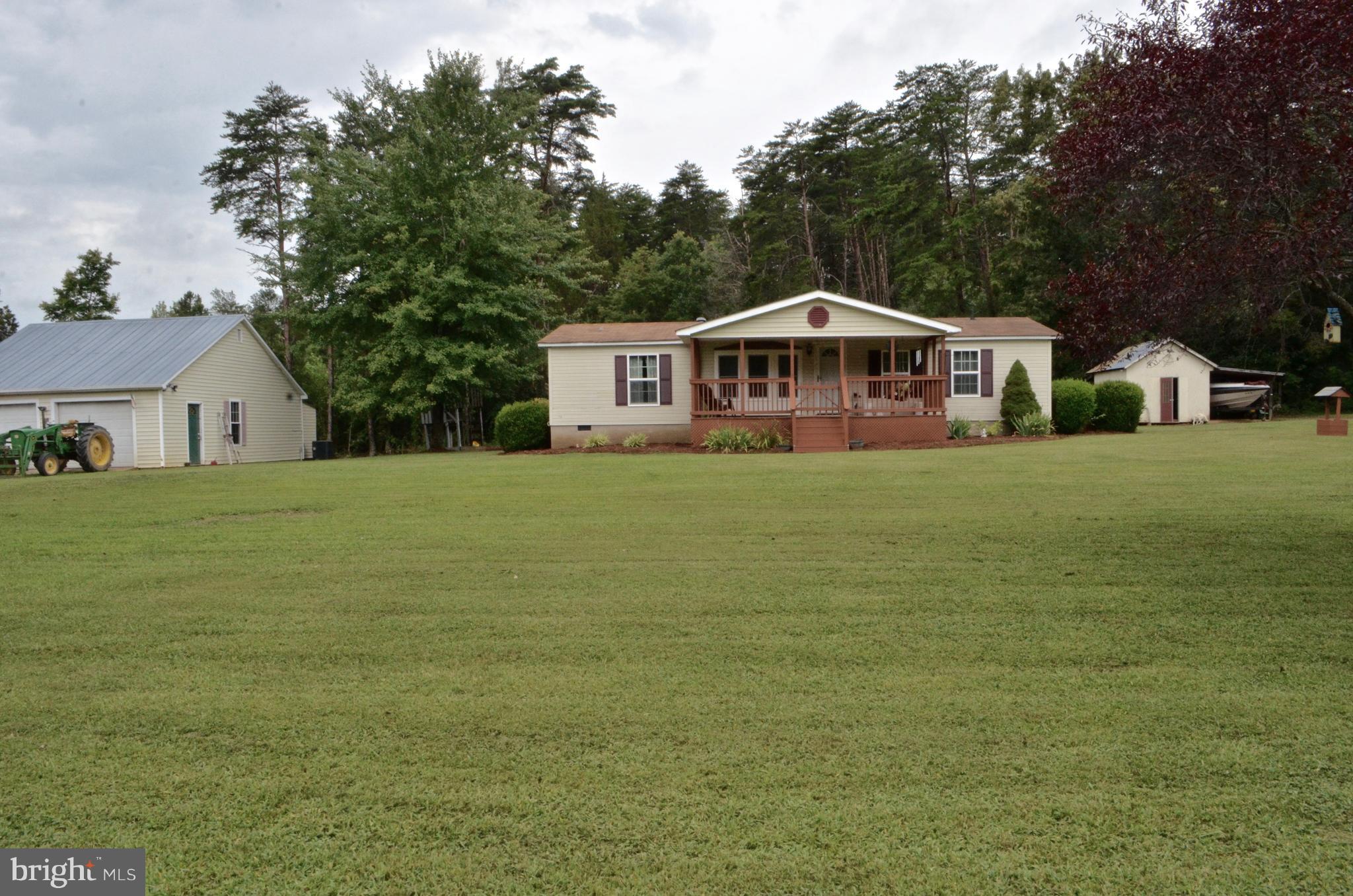 11205 Post Oak Road Spotsylvania, VA 22551 - Photo 1 of 26 Exterior (General)