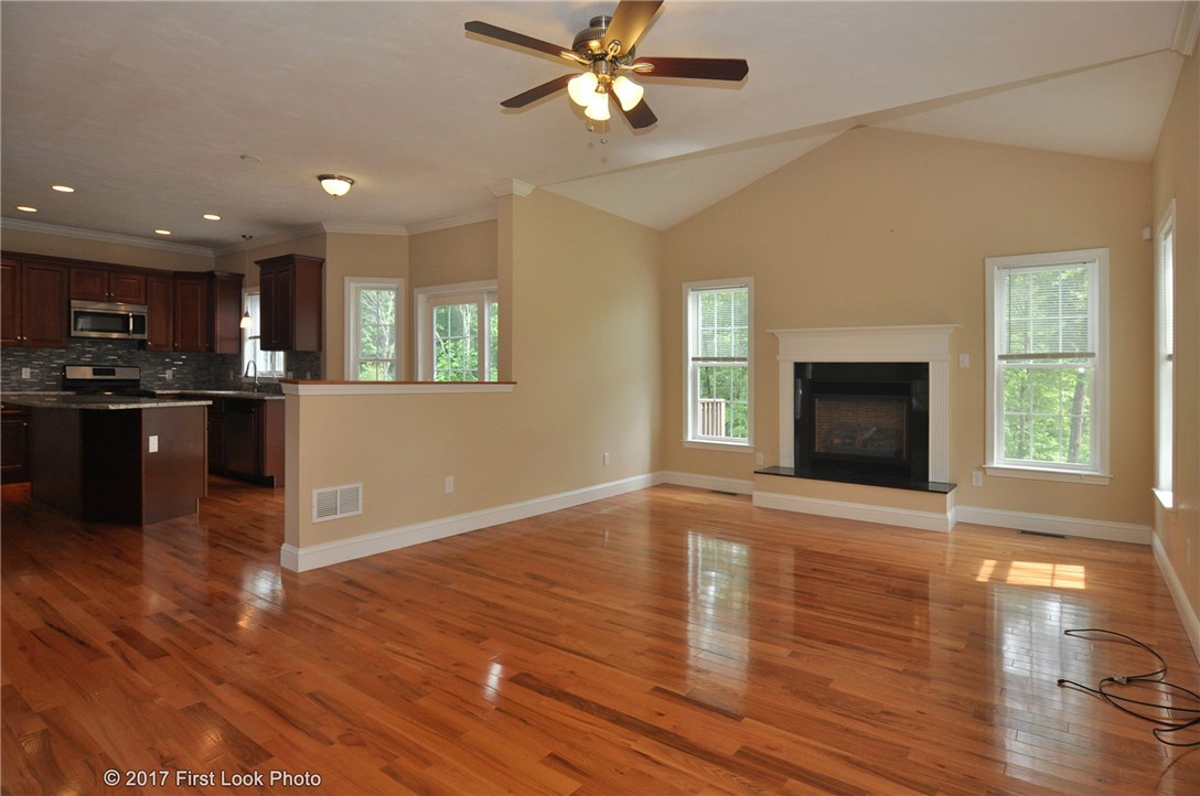 59 Bourque Road Cumberland, RI 02864 - Photo 4 of 29