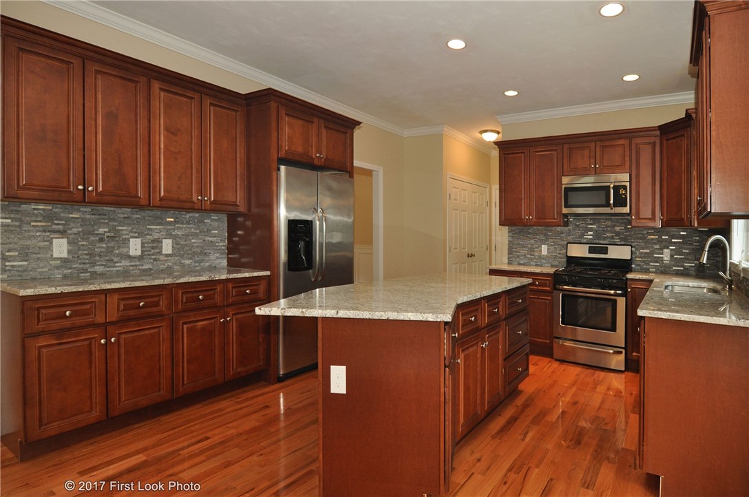 59 Bourque Road Cumberland, RI 02864 - Photo 9 of 29