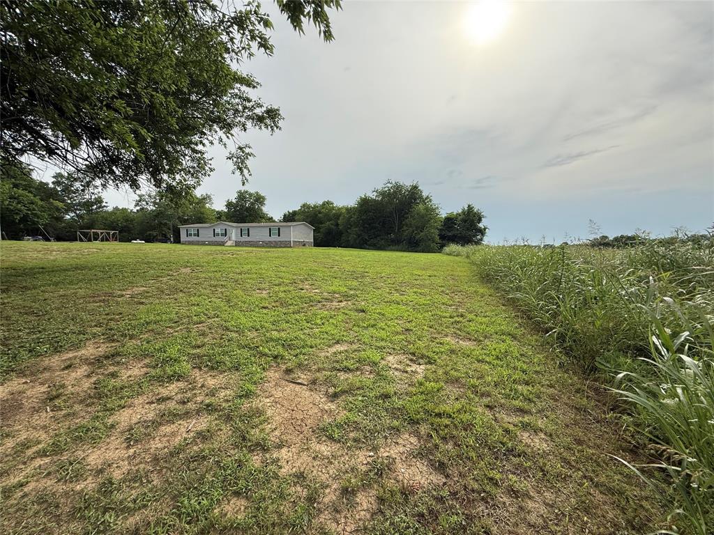 271 County Road 3604 Saltillo, TX 75478 - Photo 3 of 20