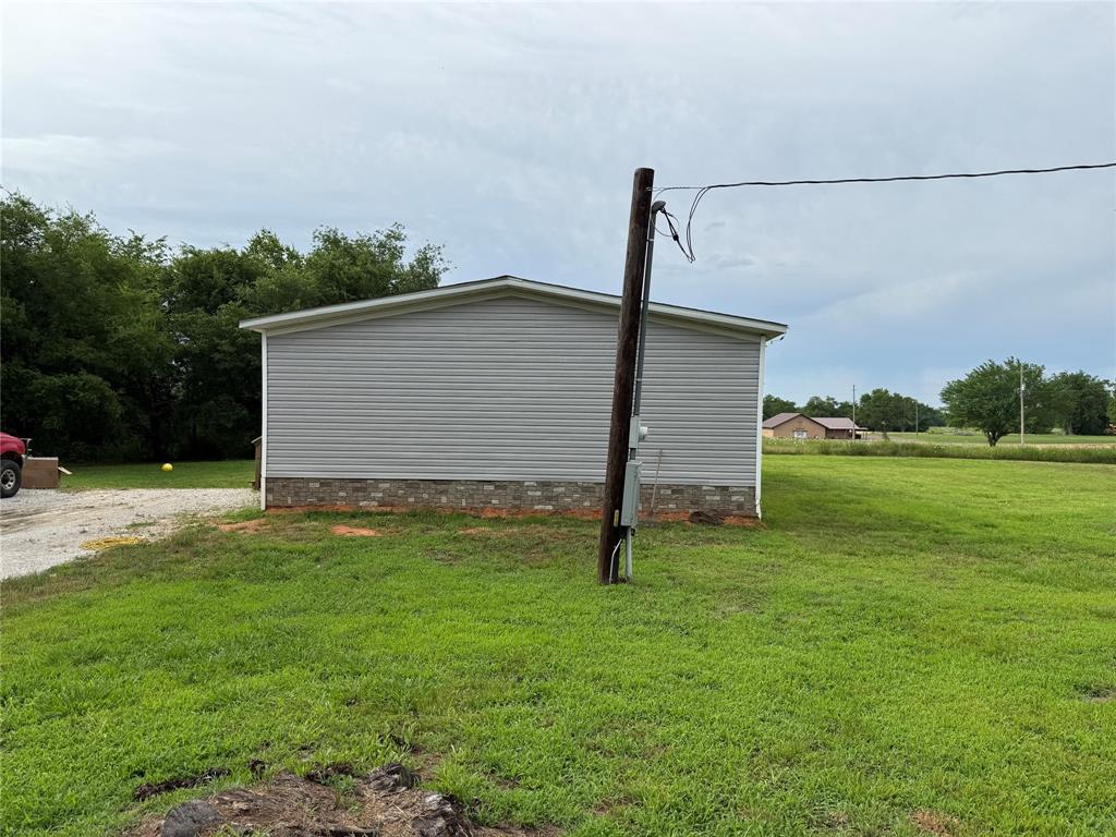 271 County Road 3604 Saltillo, TX 75478 - Photo 8 of 20
