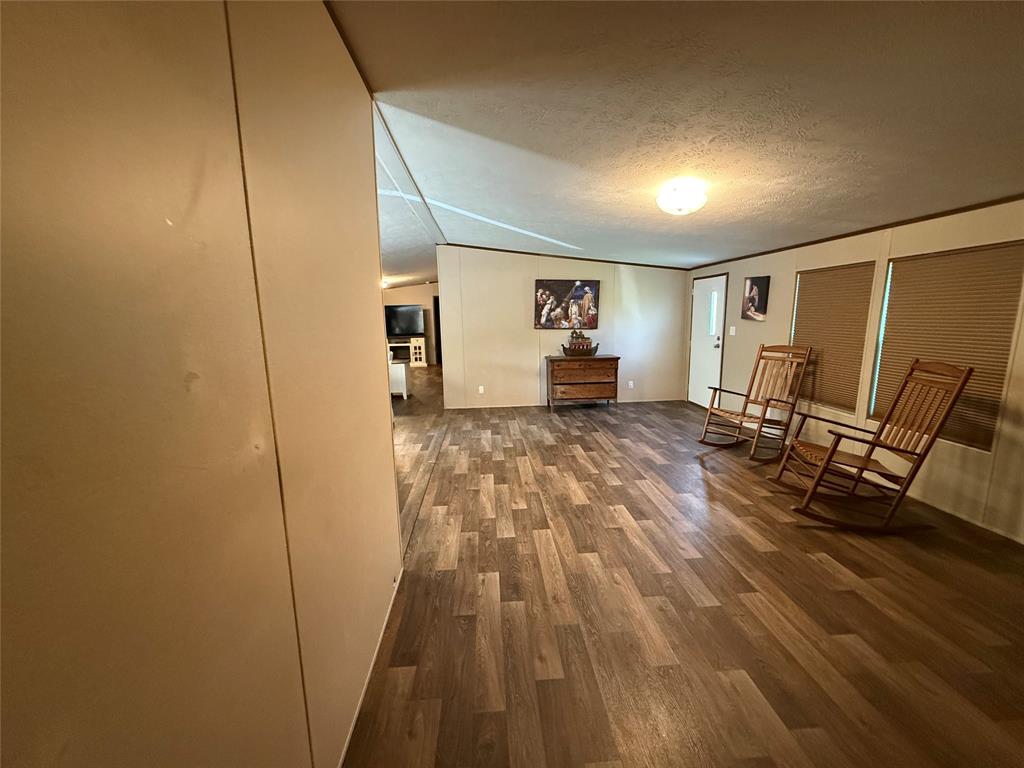 271 County Road 3604 Saltillo, TX 75478 - Photo 9 of 20