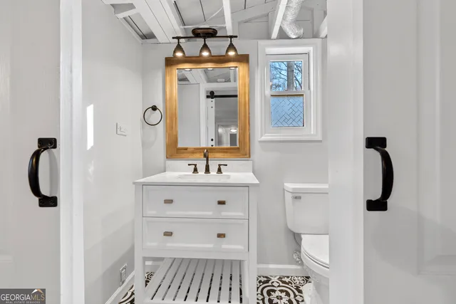 $495,900 | 178 Riverview Road Southwest, Eatonton, GA 31024